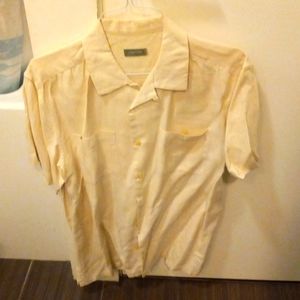 Linen shirt in excellent condition